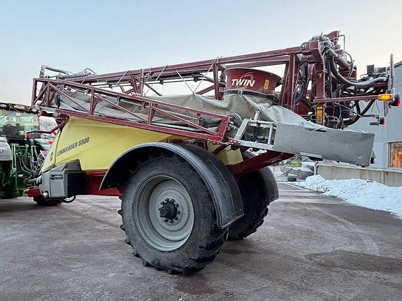 Hardi Commander 5500 Twin 4 of 6