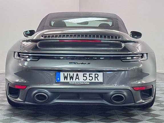 Porsche 911 Turbo S 7 of 25
