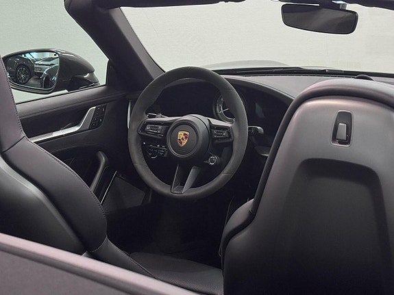 Porsche 911 Turbo S 10 of 25