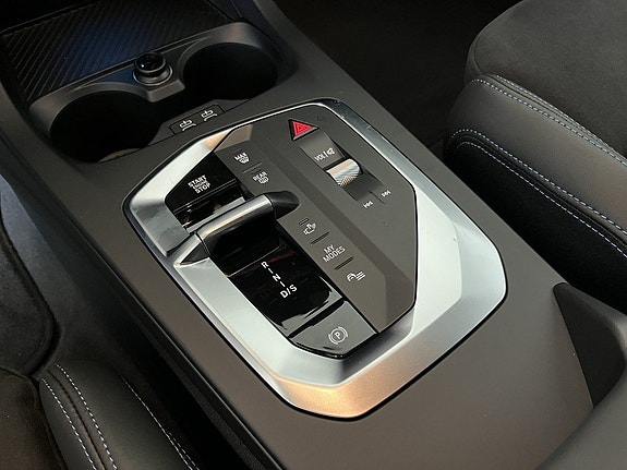 BMW M135i 9 of 15