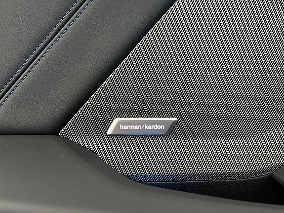 BMW M135i 8 of 15