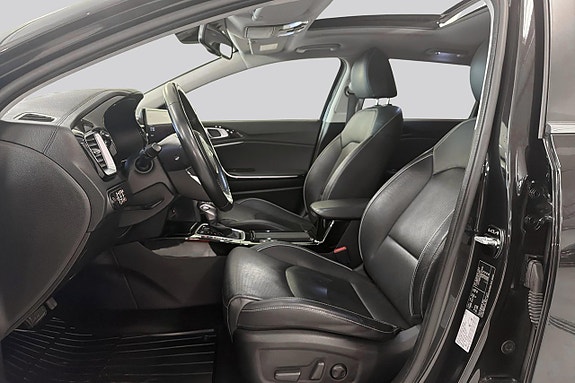 Kia Ceed 12 of 24