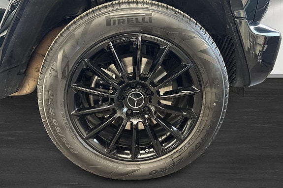 Mercedes-Benz G400 21 of 21