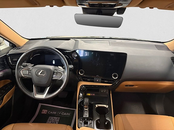 Lexus NX350h 6 of 8