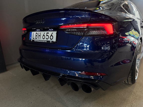 Audi S5 8 of 19