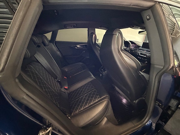 Audi S5 11 of 19