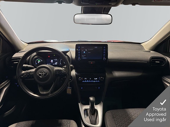Toyota Yaris Cross 8 of 13
