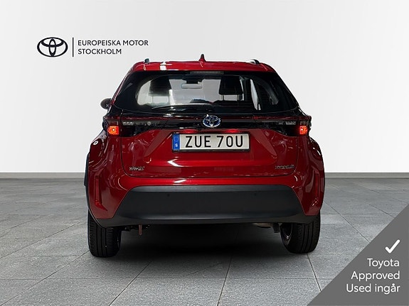 Toyota Yaris Cross 4 of 13