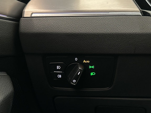 Volkswagen Passat Alltrack 26 of 30