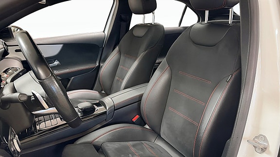 Mercedes-Benz A200 8 of 14