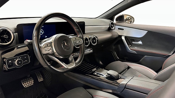 Mercedes-Benz A200 7 of 14