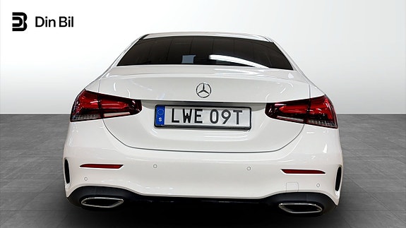 Mercedes-Benz A200 5 of 14