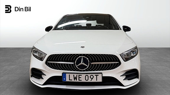 Mercedes-Benz A200 4 of 14