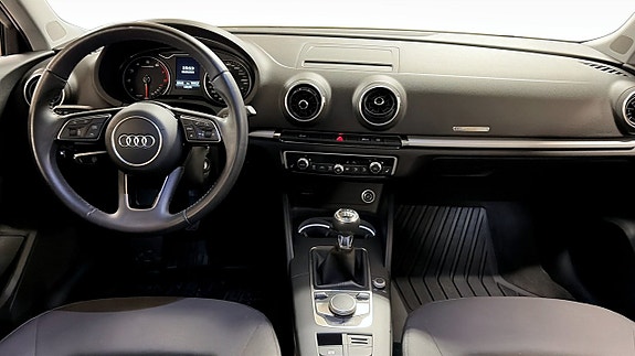 Audi A3 10 of 14
