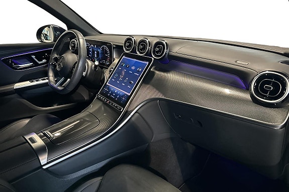 Mercedes-Benz GLC300 e 9 of 27