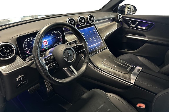 Mercedes-Benz GLC300 e 7 of 27