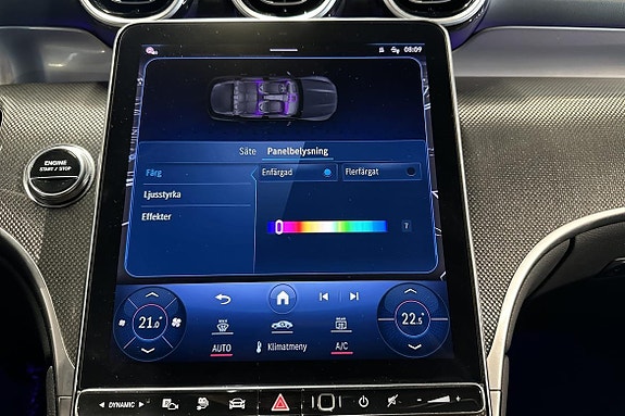 Mercedes-Benz GLC300 e 25 of 27
