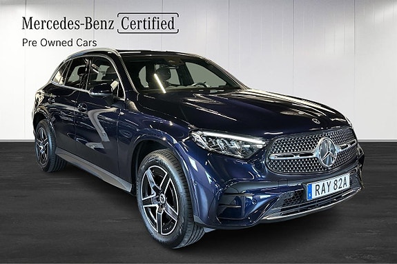 Mercedes-Benz GLC300 e 2 of 27