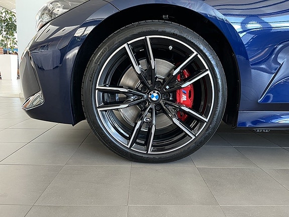 BMW M340i 4 of 16