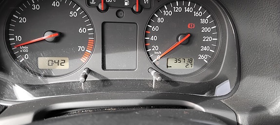 Volkswagen Golf IV 3 of 3