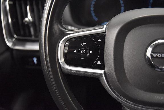 Volvo V60 10 of 25