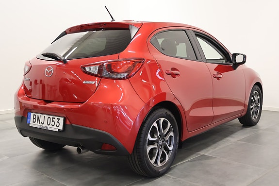 Mazda 2 2 of 11