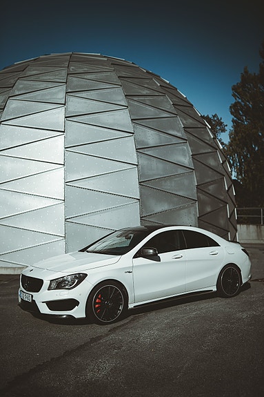 Mercedes-Benz CLA45 2 of 7