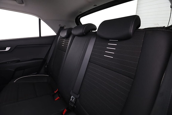 Kia Rio 15 of 30