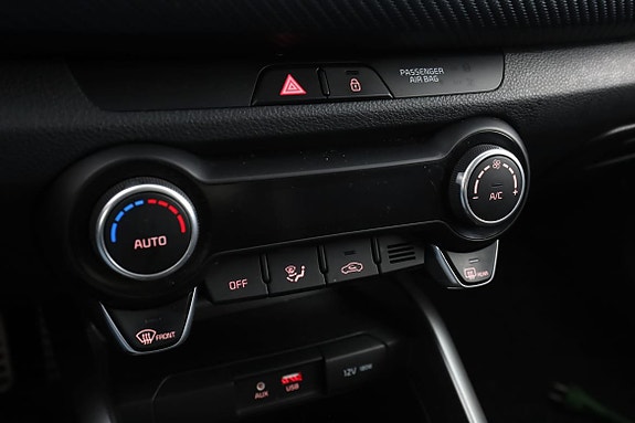 Kia Rio 24 of 30