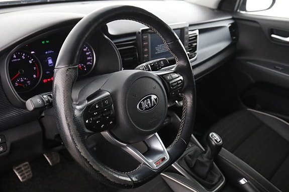 Kia Rio 12 of 30