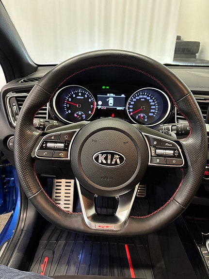 Kia ProCeed 7 of 16