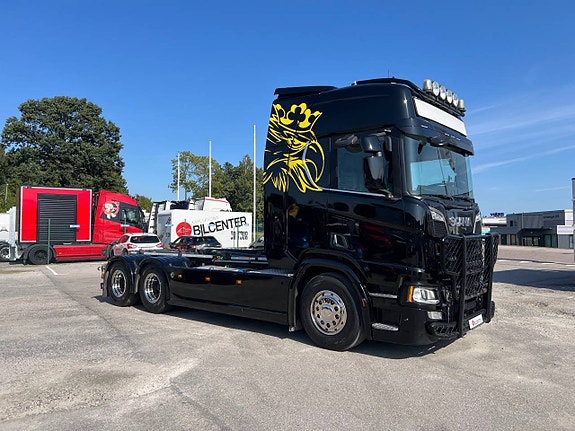 Scania R650 V8 6x4 Tandem Lastväxlare, Kranflak & Liftdumper 6 of 12