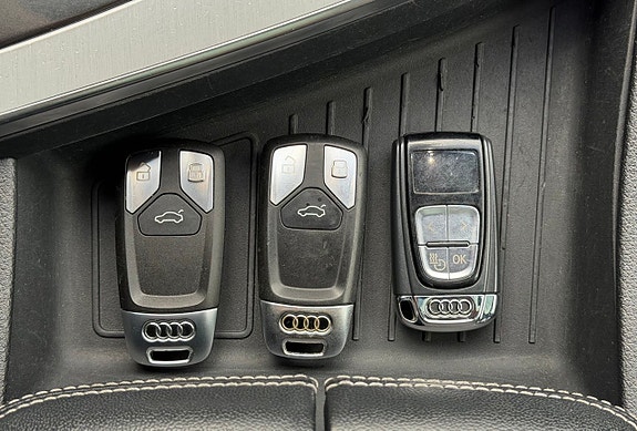 Audi Q7 25 of 25