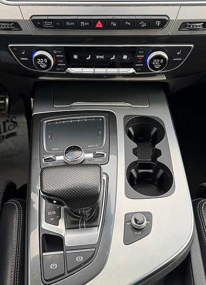 Audi Q7 18 of 25