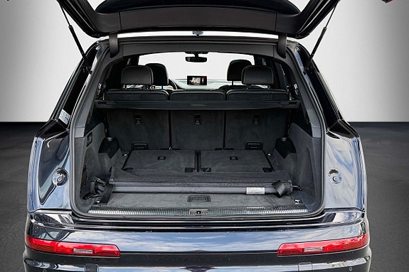 Audi Q7 17 of 25