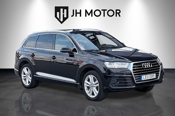 Audi Q7 8 of 25