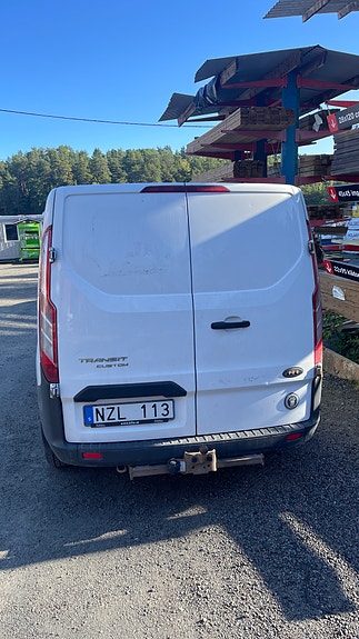 Ford Transit Custom 6 of 6