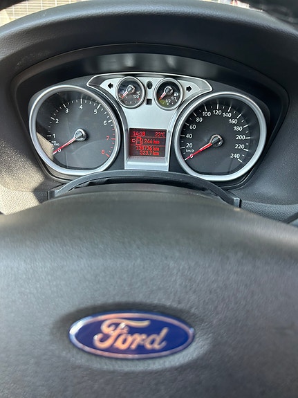 Ford Focus 9 of 9