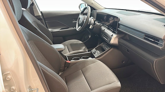 Hyundai Kona 3 of 12