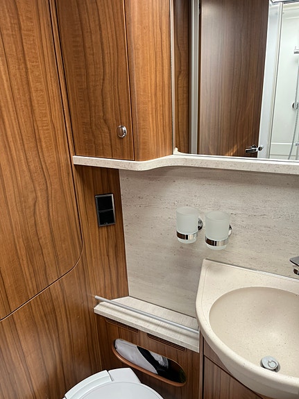 Hymer B 678 DL 10 of 11