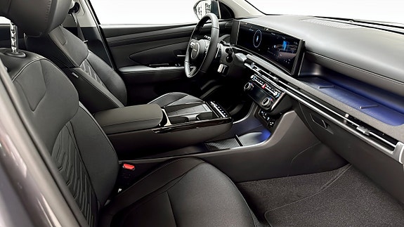 Hyundai Tucson 3 of 12