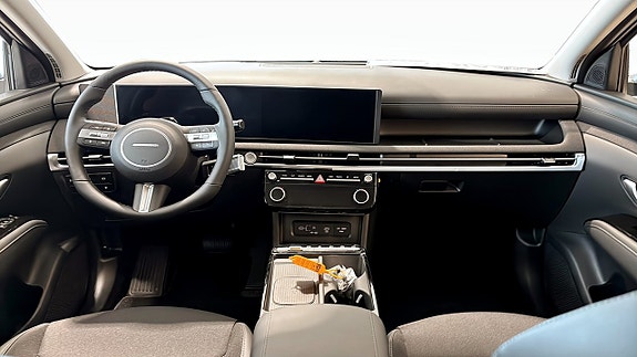 Hyundai Tucson 4 of 11