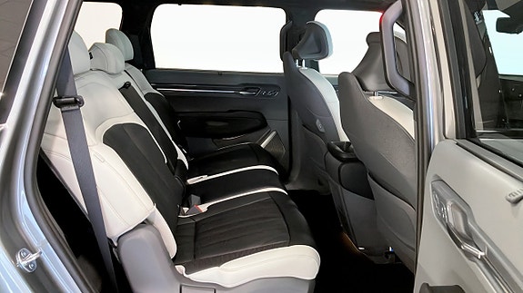 Kia EV9 5 of 13