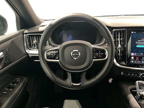 Volvo V60 10 of 14
