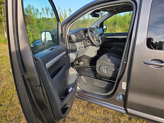Toyota Proace 11 of 16
