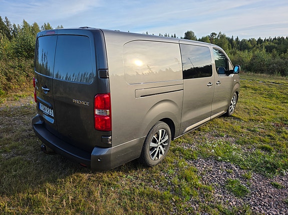 Toyota Proace 4 of 16