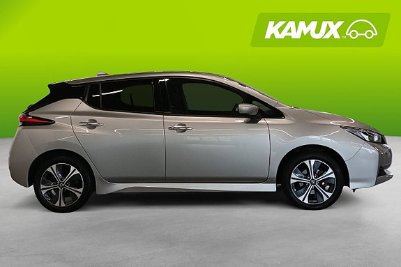 Nissan Leaf 2 of 20