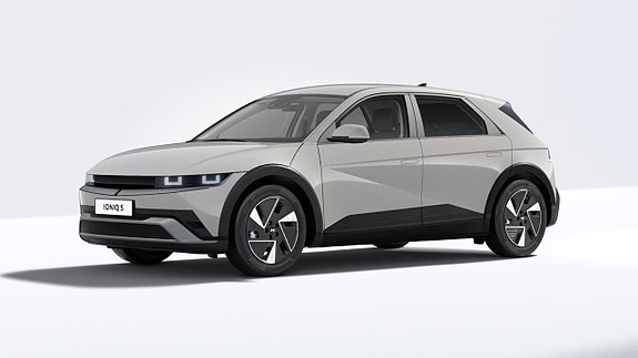 Hyundai Ioniq 5 3 of 8