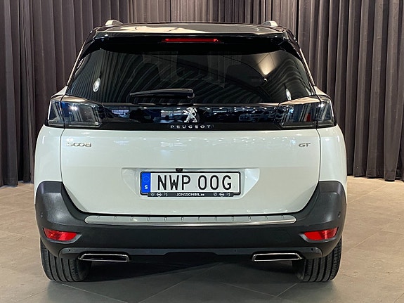 Peugeot 5008 2 of 30