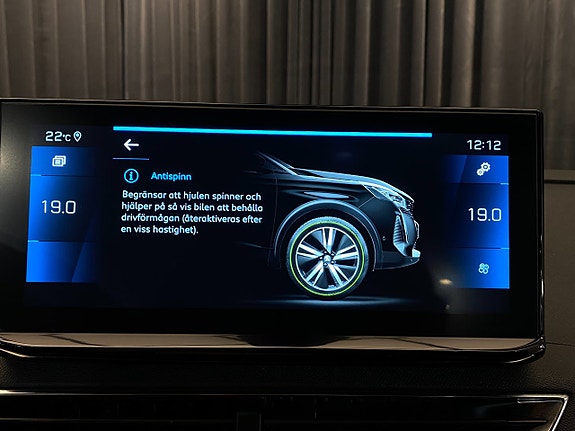 Peugeot 5008 16 of 30